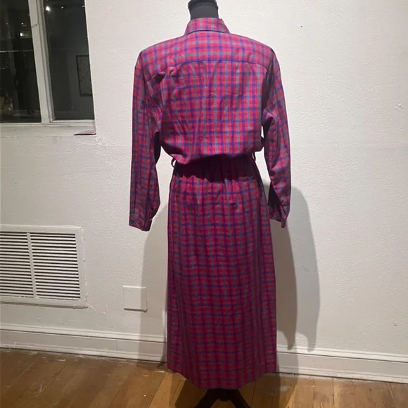 Liz Claiborne vintage Pink and Blue Plaid midi/Maxi dress - Picture 13 of 15